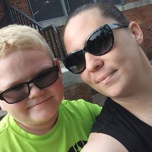 Meet your Posher, Kelly